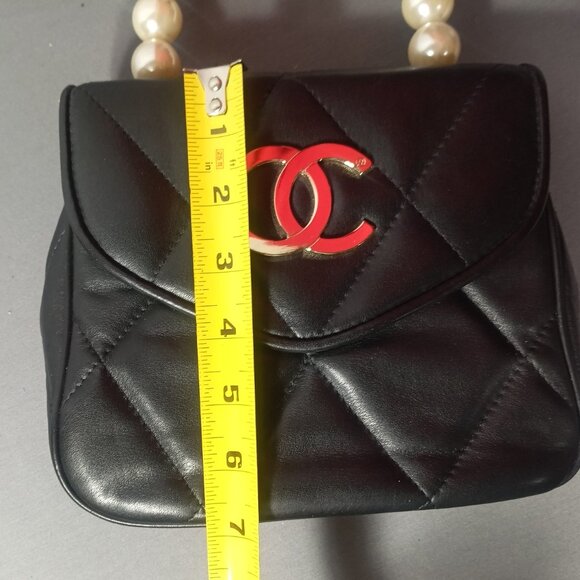 Classic Designer Inspired Quilted Pearl Hand Bag with Shoulder Strap Black - Picture 14 of 16